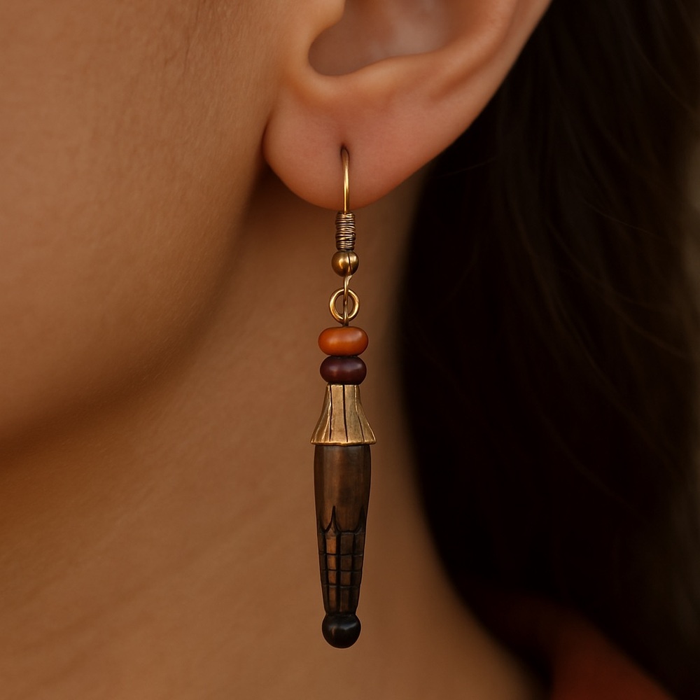 Dangle Earring Wood Beads goldtone pierced